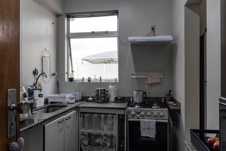 Apartamento à venda com 150m², 2 quartos e 2 vagas Apartamento à venda com 150m², 2 quartos e 2 vagasCozinha