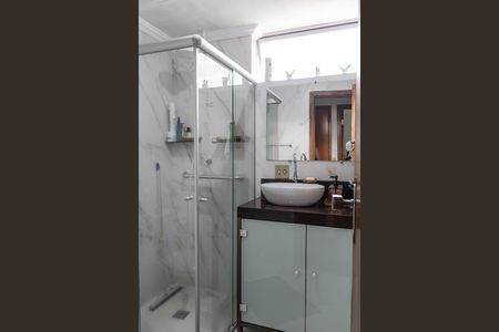 Apartamento à venda com 150m², 2 quartos e 2 vagas Apartamento à venda com 150m², 2 quartos e 2 vagasBanheiro