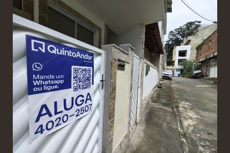 Casa para alugar com 60m², 1 quarto e sem vaga