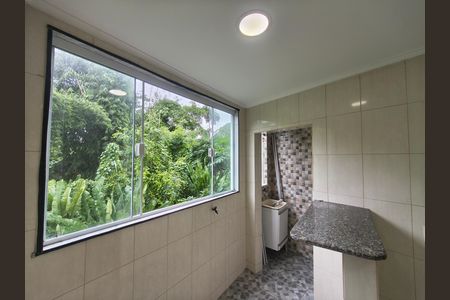 Casa para alugar com 60m², 1 quarto e sem vaga
