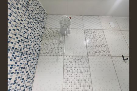 Casa para alugar com 60m², 1 quarto e sem vaga