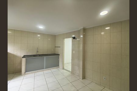 Casa para alugar com 60m², 1 quarto e sem vaga