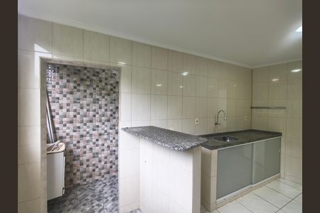 Casa para alugar com 60m², 1 quarto e sem vaga