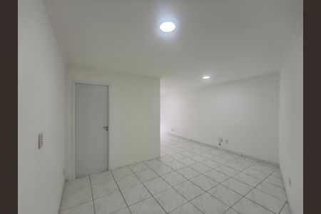 Casa para alugar com 60m², 1 quarto e sem vaga