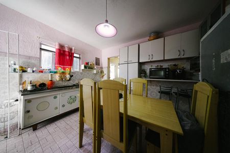 Casa para alugar com 140m², 3 quartos e 1 vaga Casa para alugar com 140m², 3 quartos e 1 vagaCozinha