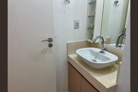 Apartamento para alugar com 86m², 2 quartos e 1 vaga