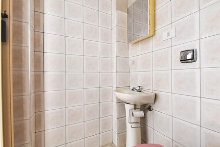 Apartamento para alugar com 42m², 1 quarto e sem vaga Apartamento para alugar com 42m², 1 quarto e sem vagaBanheiro