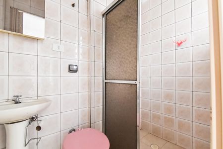 Banheiro de apartamento para alugar com 1 quarto, 42m² em Liberdade, São Paulo