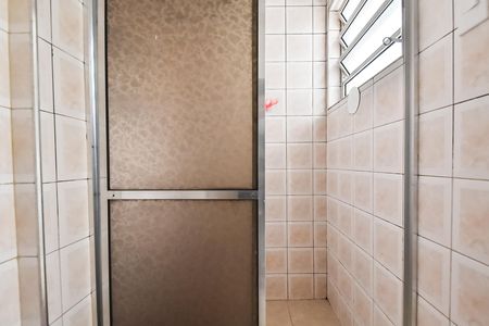 Banheiro de apartamento para alugar com 1 quarto, 42m² em Liberdade, São Paulo