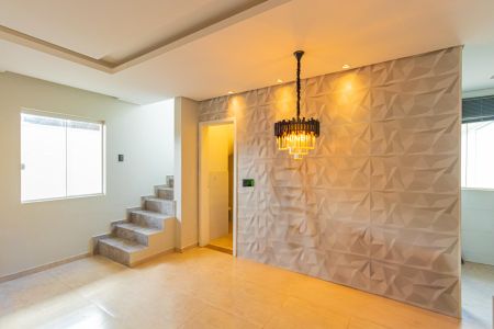 Casa de condomínio para alugar com 110m², 3 quartos e 1 vaga Casa de condomínio para alugar com 110m², 3 quartos e 1 vagaSala