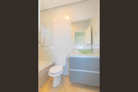 Casa de condomínio para alugar com 110m², 3 quartos e 1 vaga Casa de condomínio para alugar com 110m², 3 quartos e 1 vagaBanheiro da Suíte
