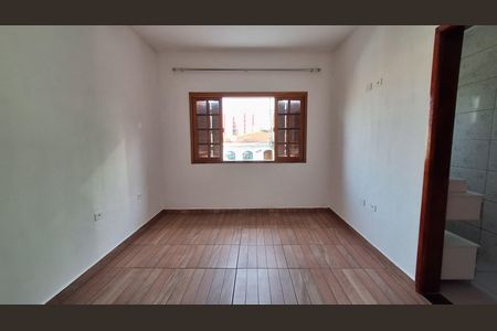 Casa para alugar com 70m², 2 quartos e sem vaga Casa para alugar com 70m², 2 quartos e sem vagaSuíte