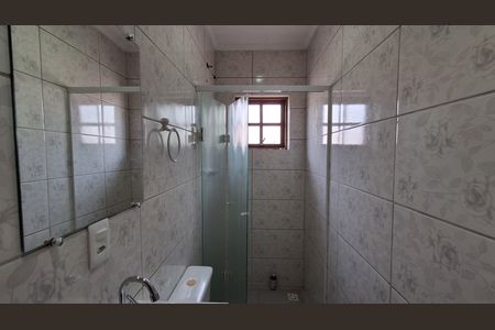 Casa para alugar com 70m², 2 quartos e sem vaga Casa para alugar com 70m², 2 quartos e sem vagaBanheiro Suíte