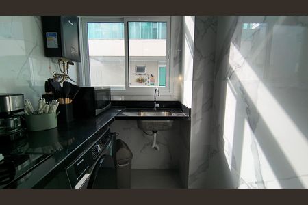 Apartamento para alugar com 90m², 2 quartos e 2 vagasCozinha e Área de Serviço 