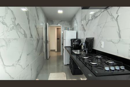 Apartamento para alugar com 90m², 2 quartos e 2 vagasCozinha e Área de Serviço 