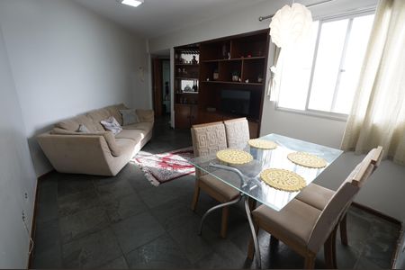 Apartamento para alugar com 2 quartos, 78m² em Setor Bueno, Goiânia