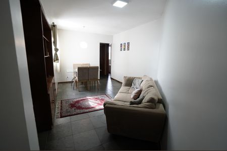 Apartamento para alugar com 78m², 2 quartos e 1 vaga