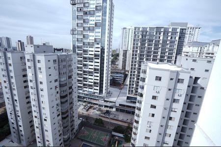 Apartamento para alugar com 78m², 2 quartos e 1 vaga