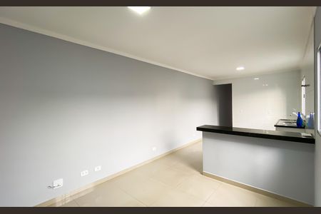Casa para alugar com 60m², 2 quartos e sem vaga Casa para alugar com 60m², 2 quartos e sem vagaSala