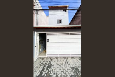 Casa para alugar com 60m², 2 quartos e sem vaga Casa para alugar com 60m², 2 quartos e sem vagaFachada