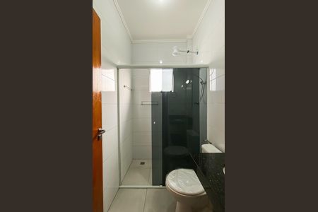 Casa para alugar com 60m², 2 quartos e 1 vaga Casa para alugar com 60m², 2 quartos e 1 vagaBanheiro