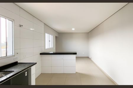 Casa para alugar com 60m², 2 quartos e 1 vaga Casa para alugar com 60m², 2 quartos e 1 vagaCozinha
