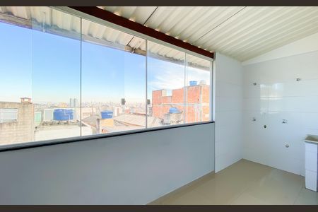 Casa para alugar com 60m², 2 quartos e 1 vaga Casa para alugar com 60m², 2 quartos e 1 vagaÁrea de Serviço