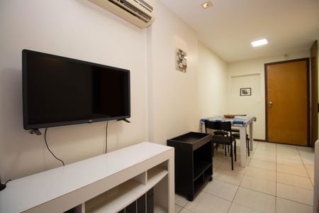 Studio para alugar com 45m², 1 quarto e 1 vaga Studio para alugar com 45m², 1 quarto e 1 vagaSala