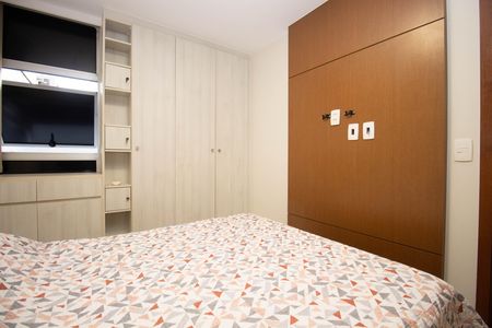 Studio para alugar com 45m², 1 quarto e 1 vaga Studio para alugar com 45m², 1 quarto e 1 vagaSuíte