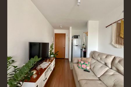 Apartamento à venda com 45m², 2 quartos e 1 vaga Apartamento à venda com 45m², 2 quartos e 1 vagaSala