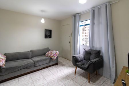 Apartamento à venda com 45m², 2 quartos e 1 vaga Apartamento à venda com 45m², 2 quartos e 1 vagaSala