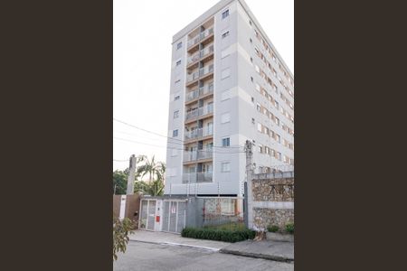 Apartamento para alugar com 46m², 2 quartos e 1 vaga Apartamento para alugar com 46m², 2 quartos e 1 vagaFachada