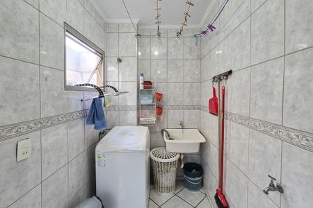 Apartamento à venda com 70m², 2 quartos e 1 vaga Apartamento à venda com 70m², 2 quartos e 1 vagaÁrea de Serviço