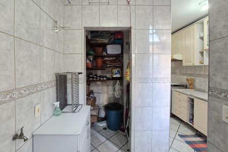 Apartamento à venda com 70m², 2 quartos e 1 vaga Apartamento à venda com 70m², 2 quartos e 1 vagaÁrea de Serviço