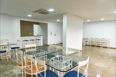 Apartamento para alugar com 151m², 3 quartos e 2 vagas Apartamento para alugar com 151m², 3 quartos e 2 vagasSalão de Festas
