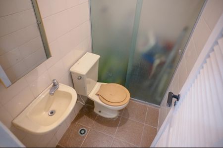 Apartamento para alugar com 151m², 3 quartos e 2 vagas Apartamento para alugar com 151m², 3 quartos e 2 vagasBanheiro de serviço