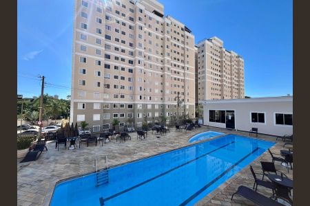 Apartamento para alugar com 52m², 2 quartos e 1 vaga Apartamento para alugar com 52m², 2 quartos e 1 vagaÁrea comum - Piscina