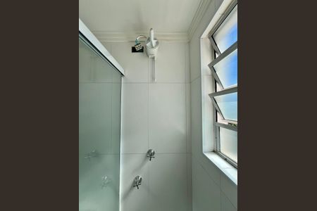 Banheiro de apartamento para alugar com 2 quartos, 52m² em Jardim Nova Europa, Campinas