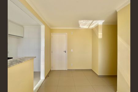 Sala de apartamento para alugar com 2 quartos, 52m² em Jardim Nova Europa, Campinas