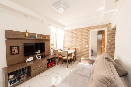 Sala de apartamento à venda com 2 quartos, 54m² em Jardim Riacho das Pedras, Contagem