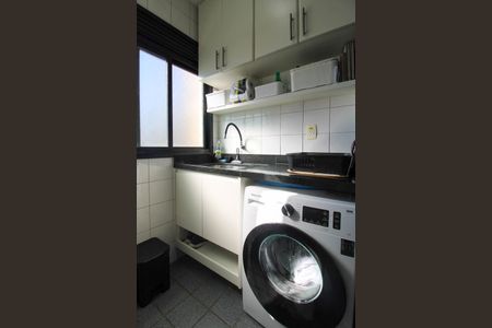 Apartamento à venda com 58m², 1 quarto e 2 vagas Apartamento à venda com 58m², 1 quarto e 2 vagasÁrea de Serviço