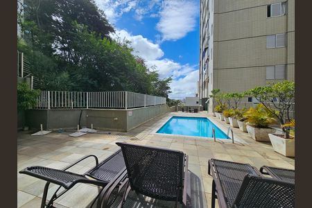 Apartamento à venda com 65m², 2 quartos e 2 vagas