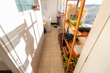Apartamento para alugar com 80m², 2 quartos e 1 vaga Apartamento para alugar com 80m², 2 quartos e 1 vagaÁREA DE SERVIÇO