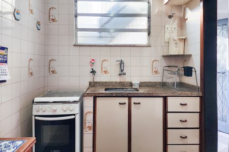 Casa de condomínio à venda com 148m², 2 quartos e sem vaga Casa de condomínio à venda com 148m², 2 quartos e sem vagaCozinha