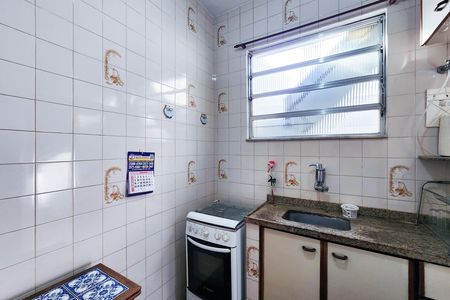Casa de condomínio à venda com 148m², 2 quartos e sem vaga Casa de condomínio à venda com 148m², 2 quartos e sem vagaCozinha