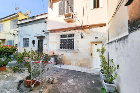 Casa de condomínio à venda com 148m², 2 quartos e sem vaga Casa de condomínio à venda com 148m², 2 quartos e sem vagaFachada da Casa