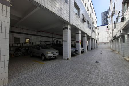 Studio para alugar com 33m², 0 quarto e 1 vaga Studio para alugar com 33m², 0 quarto e 1 vagaGaragem