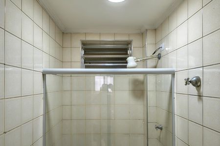 Studio para alugar com 33m², 0 quarto e 1 vaga Studio para alugar com 33m², 0 quarto e 1 vagaBanheiro