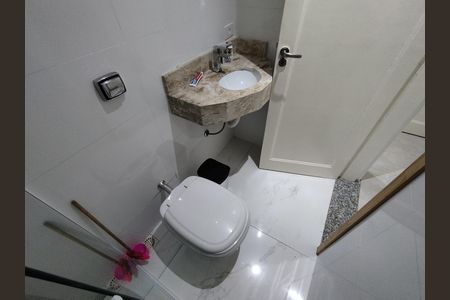 Casa para alugar com 221m², 4 quartos e 2 vagas Casa para alugar com 221m², 4 quartos e 2 vagasBanheiro - torneira