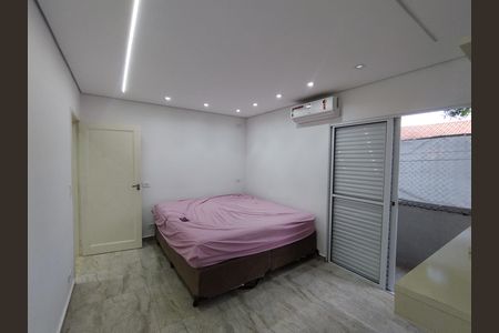 Casa para alugar com 221m², 4 quartos e 2 vagas Casa para alugar com 221m², 4 quartos e 2 vagasSuíte